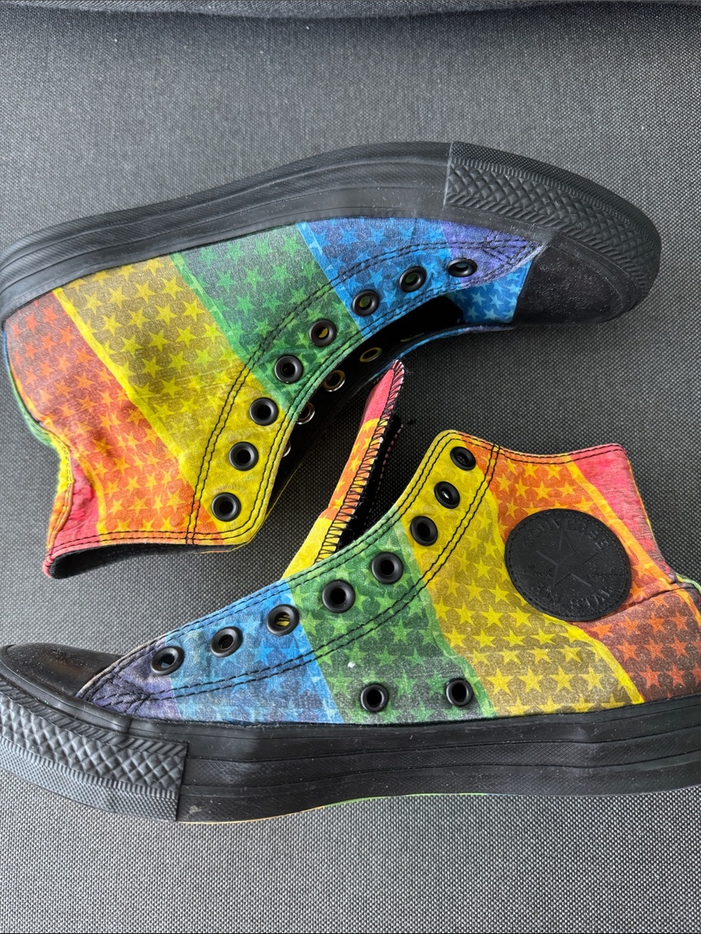 Converse All Star Pride Rainbow With Stars Chuck Taylors men’s 7.5/womens 9.5
